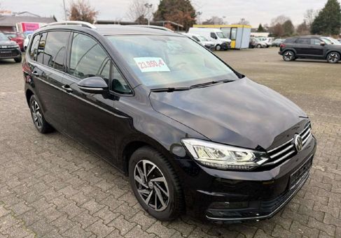 Volkswagen Touran, 2019 3
