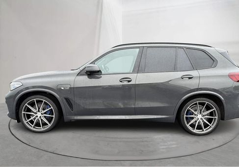 BMW X5, 2023