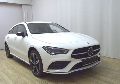 Mercedes-Benz CLA 250, 2021