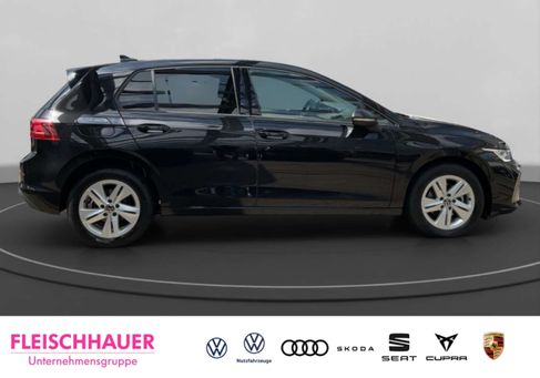 Volkswagen Golf, 2025 3