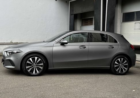 Mercedes-Benz A 220, 2022 3