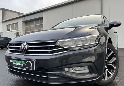 Volkswagen Passat Variant, 2022