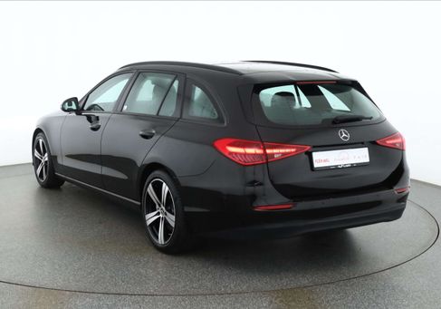 Mercedes-Benz C 200, 2023 3