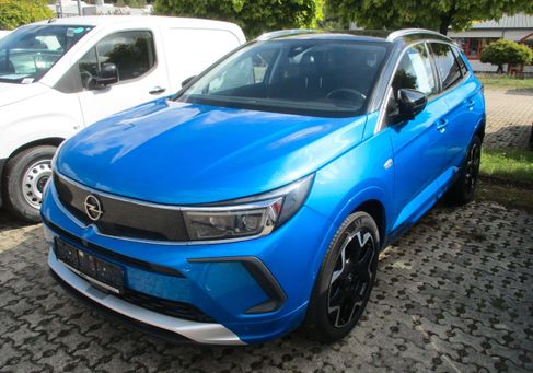 Opel Grandland X, 2022 3