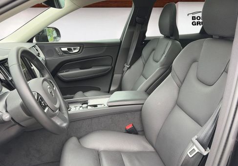 Volvo XC60, 2025