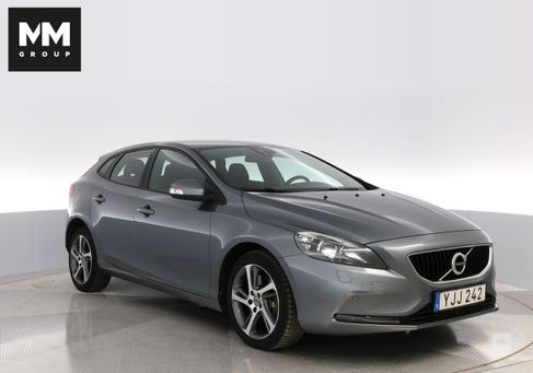 Volvo V40, 2017