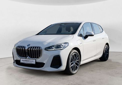 BMW 225, 2022