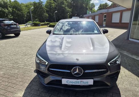 Mercedes-Benz CLA 200, 2022