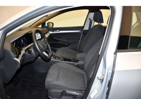 Volkswagen Golf, 2022 3