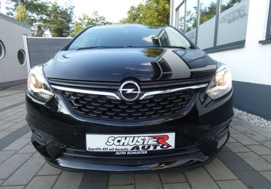 Opel Zafira, 2018