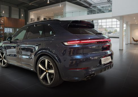 Porsche Cayenne, 2024