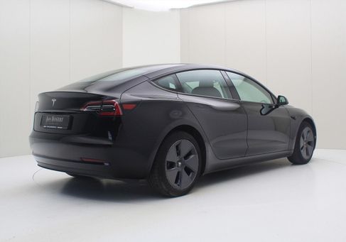 Tesla Model 3, 2021