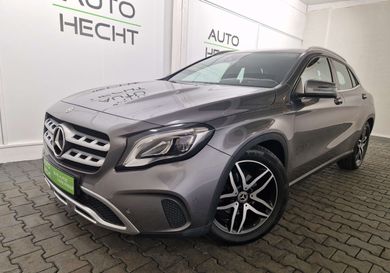 Mercedes-Benz GLA 200, 2020
