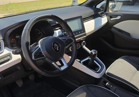 Renault Clio, 2023