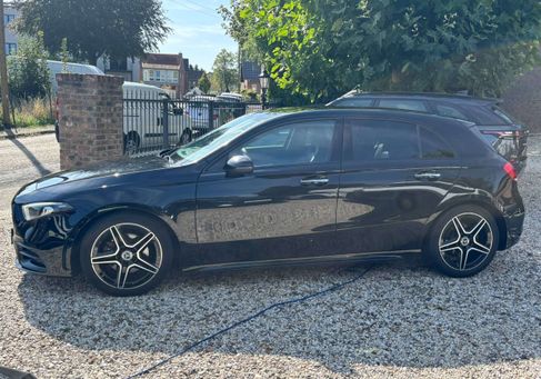 Mercedes-Benz A 180, 2019 3
