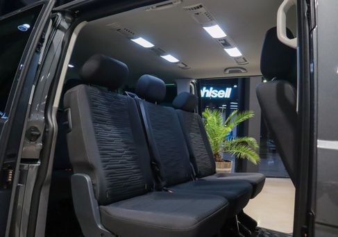 Volkswagen Caravelle, 2023