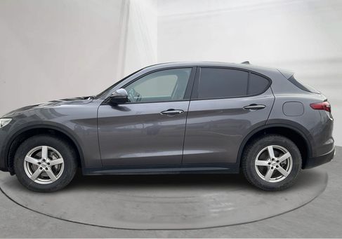 Alfa Romeo Stelvio, 2018