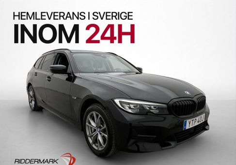 BMW 330, 2022
