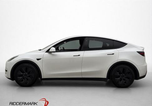 Tesla Model Y, 2025 2