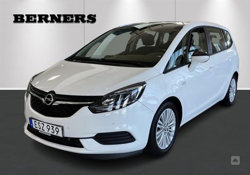 Opel Zafira, 2017