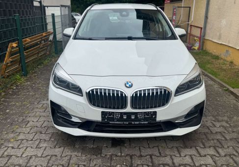 BMW 218, 2018 2
