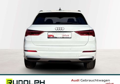 Audi Q3, 2022