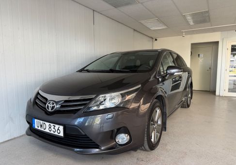 Toyota Avensis, 2014