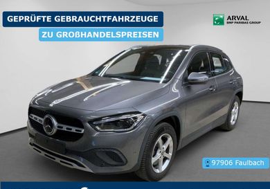 Mercedes-Benz GLA 200, 2023
