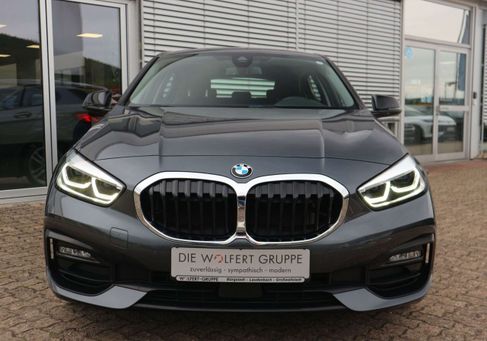 BMW 118, 2021 3