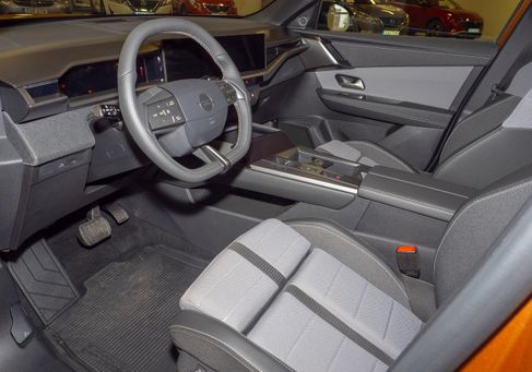 Opel Grandland X, 2025