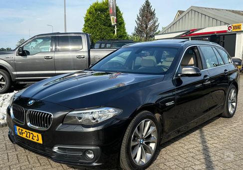 BMW 528, 2015