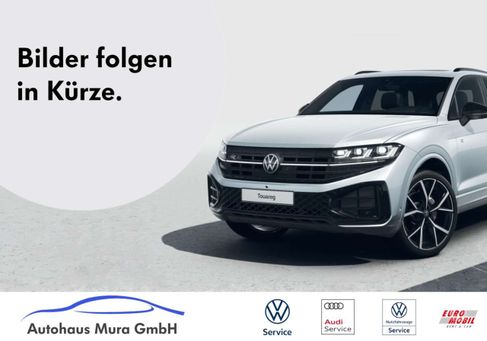 Volkswagen Golf, 2023