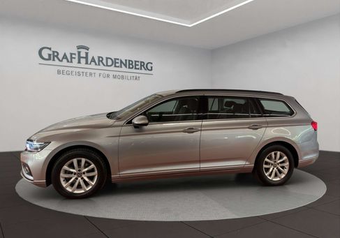 Volkswagen Passat, 2023