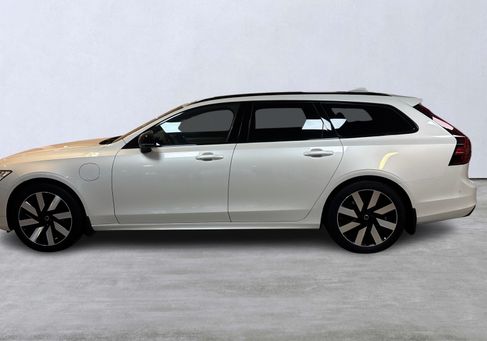 Volvo V90, 2025 2