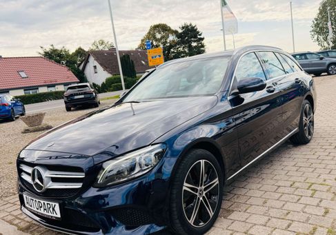 Mercedes-Benz C 300, 2020 3