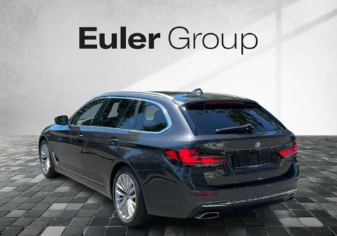 BMW 520, 2022