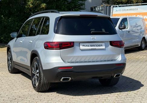 Mercedes-Benz GLB 250, 2021