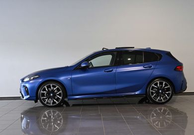BMW 120, 2025