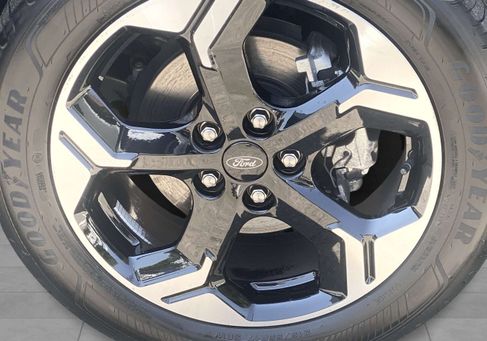 Ford Tourneo Courier, 2025