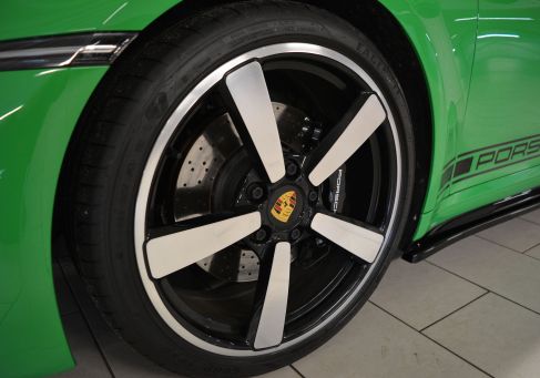 Porsche, 2021