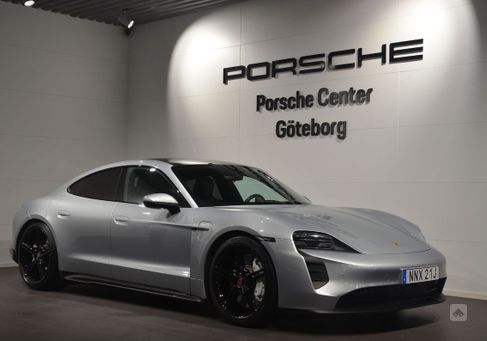 Porsche Taycan, 2021