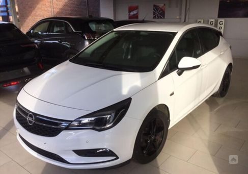 Opel Astra, 2019