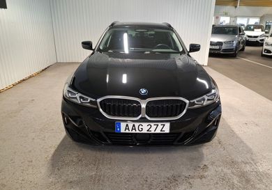 BMW 330, 2024