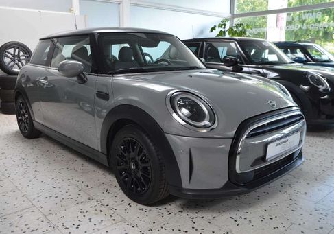 MINI ONE, 2021