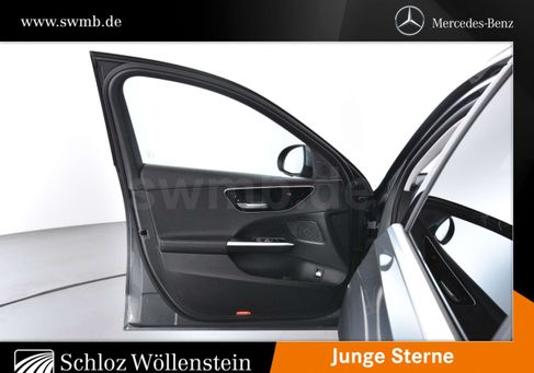 Mercedes-Benz C 180, 2023 3