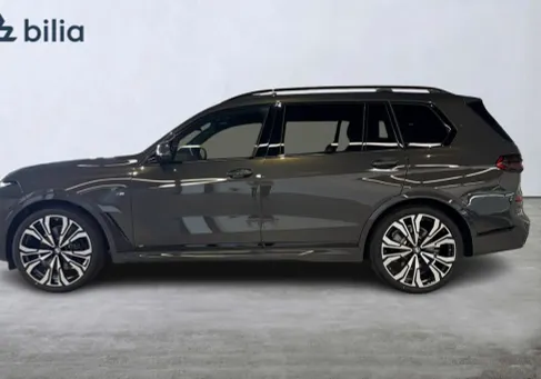 BMW X7, 2026