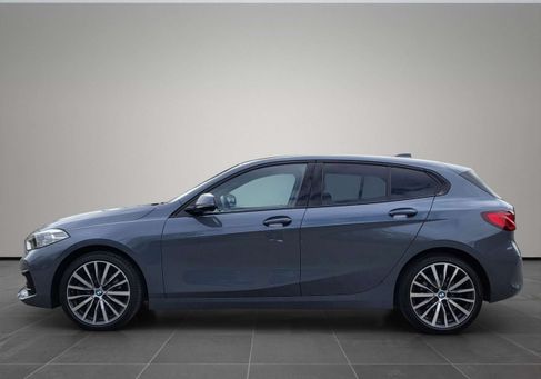 BMW 120, 2023