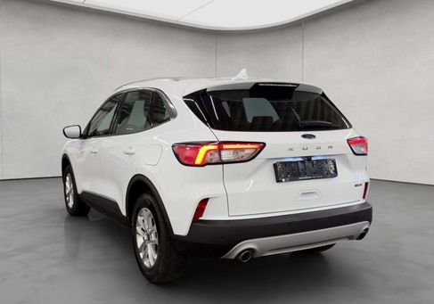 Ford Kuga, 2022