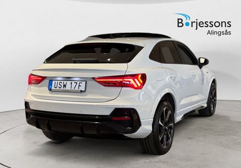 Audi Q3, 2021