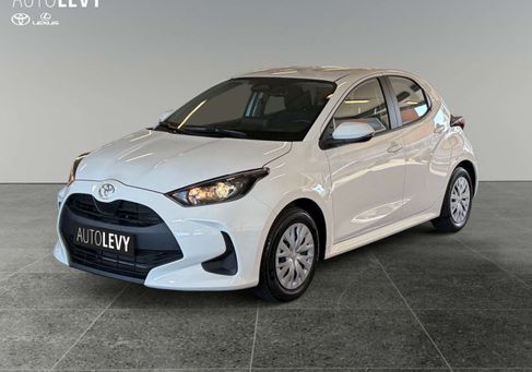 Toyota Yaris, 2024